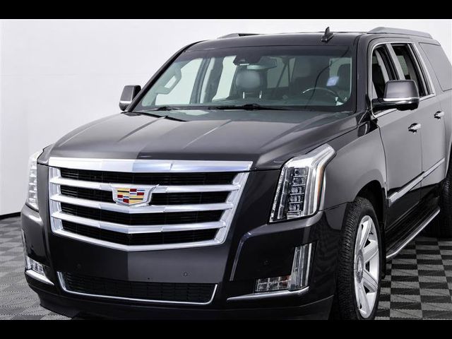 2016 Cadillac Escalade ESV Luxury Collection