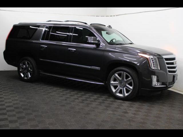 2016 Cadillac Escalade ESV Luxury Collection