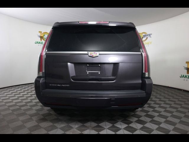 2016 Cadillac Escalade ESV Luxury Collection