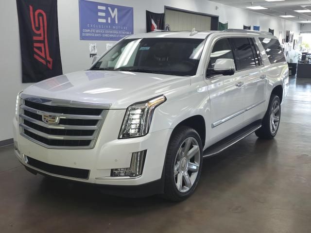 2016 Cadillac Escalade ESV Luxury Collection