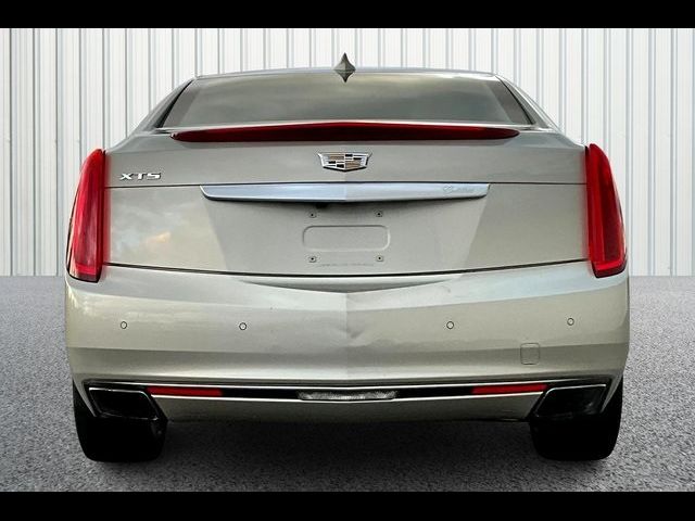 2016 Cadillac XTS Luxury Collection