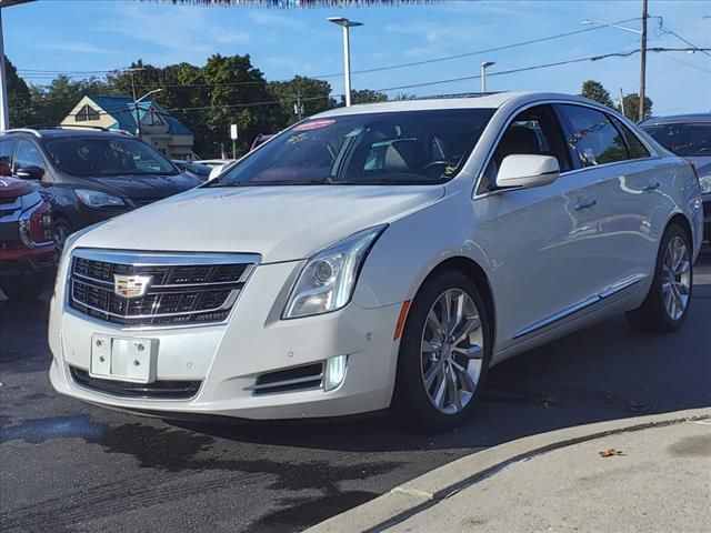 2016 Cadillac XTS Luxury Collection