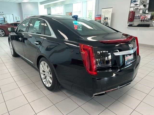 2016 Cadillac XTS Luxury Collection