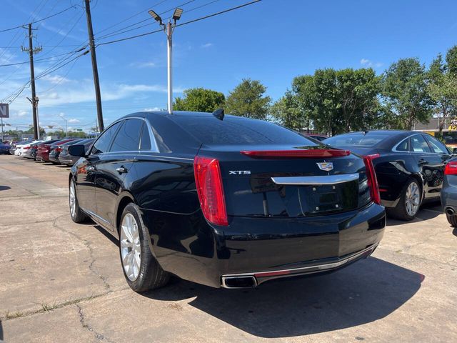 2016 Cadillac XTS Luxury Collection