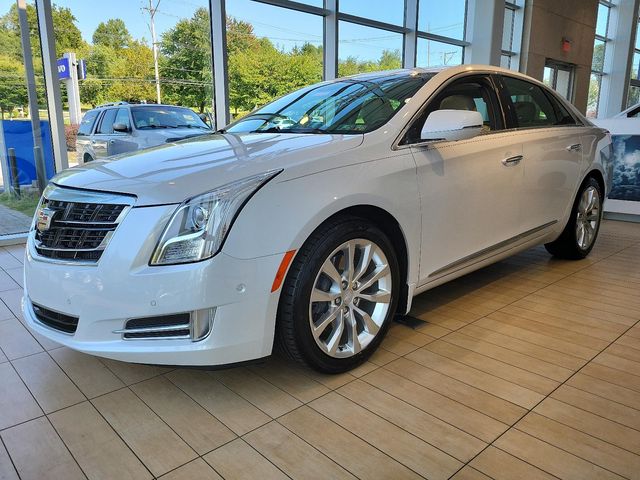 2016 Cadillac XTS Luxury Collection