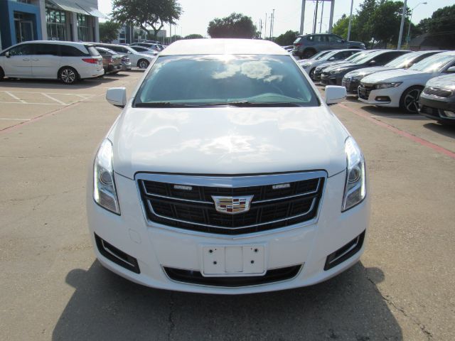 2016 Cadillac XTS Limousine
