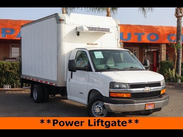 2016 Chevrolet Express Base