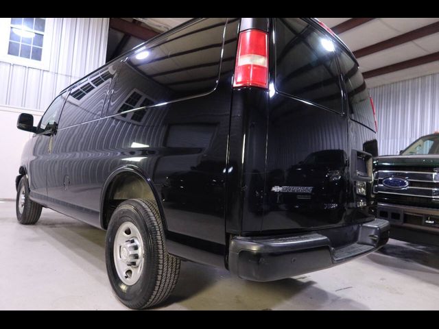 2016 Chevrolet Express Base