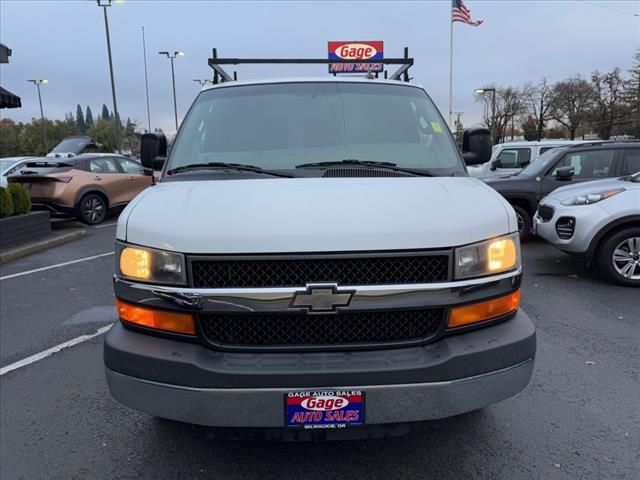 2016 Chevrolet Express Base