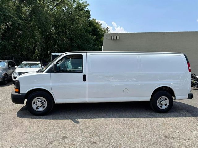 2016 Chevrolet Express Base