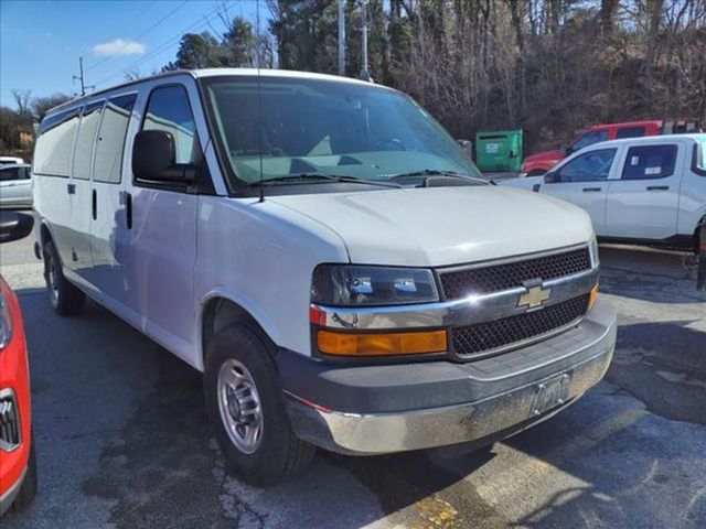 2016 Chevrolet Express LT