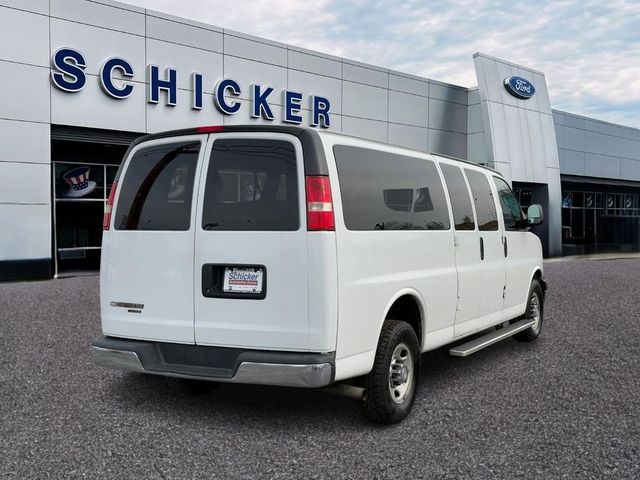 2016 Chevrolet Express LT