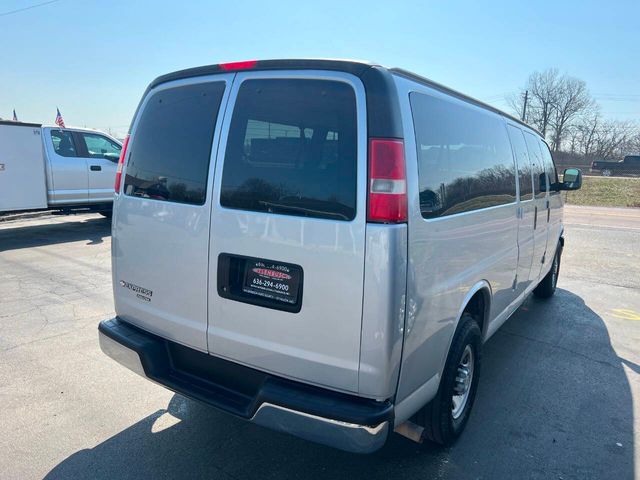 2016 Chevrolet Express LT