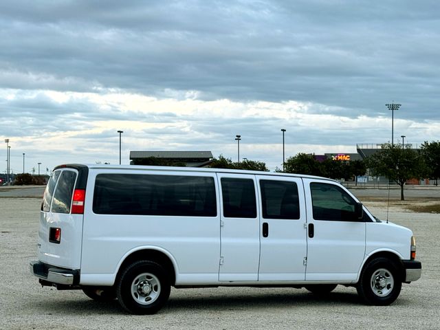 2016 Chevrolet Express LT