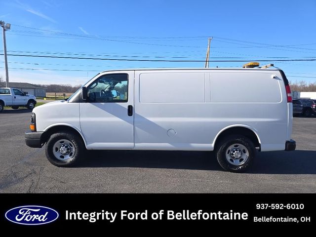 2016 Chevrolet Express Base