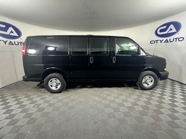 2016 Chevrolet Express Base