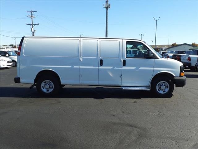 2016 Chevrolet Express Base