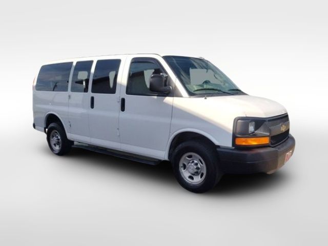 2016 Chevrolet Express LS