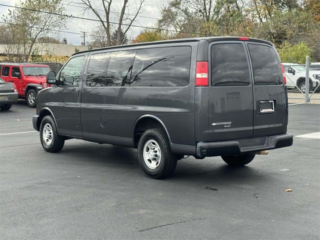 2016 Chevrolet Express LS