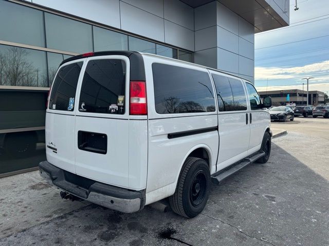 2016 Chevrolet Express LT