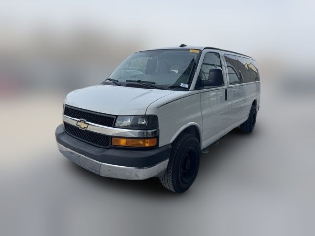 2016 Chevrolet Express LT