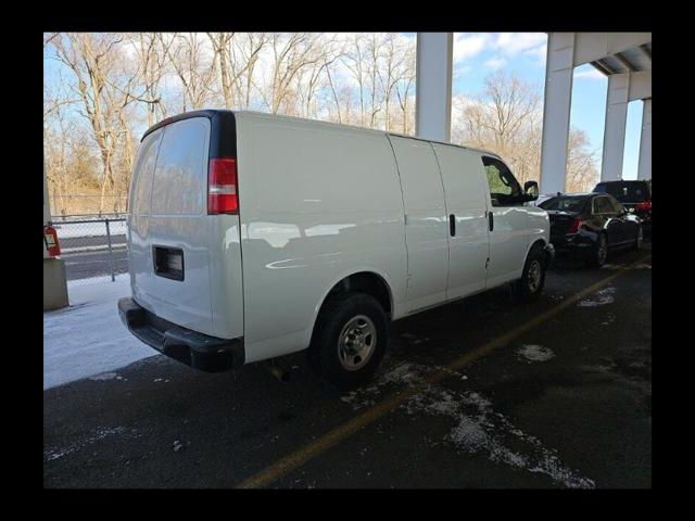 2016 Chevrolet Express Base