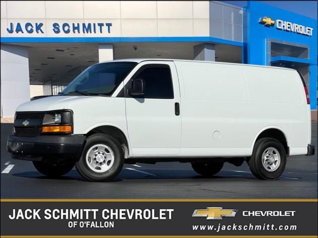 2016 Chevrolet Express Base