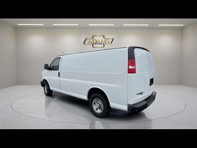 2016 Chevrolet Express Base