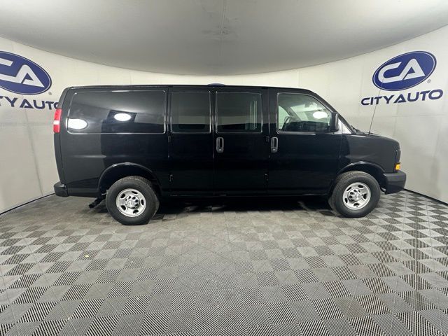 2016 Chevrolet Express Base