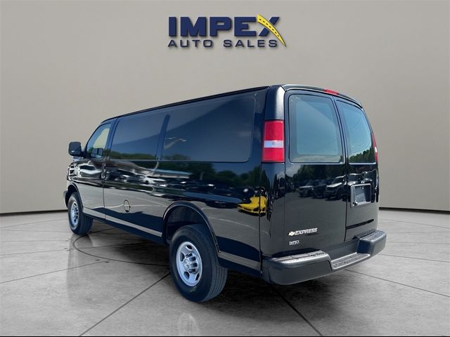 2016 Chevrolet Express Base