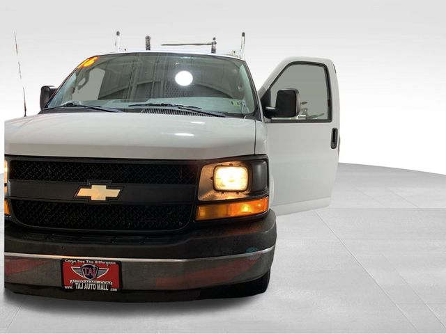 2016 Chevrolet Express Base