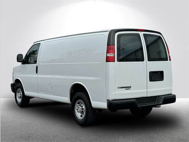 2016 Chevrolet Express Base