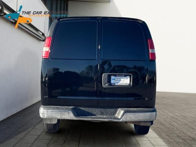 2016 Chevrolet Express Base