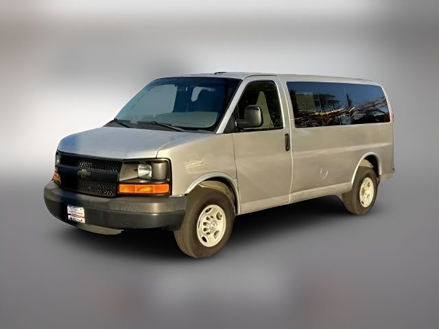 2016 Chevrolet Express LS