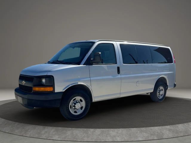 2016 Chevrolet Express LS
