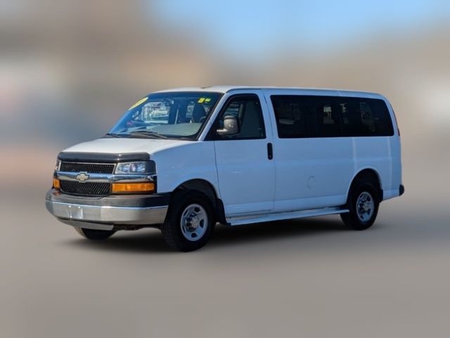 2016 Chevrolet Express LT