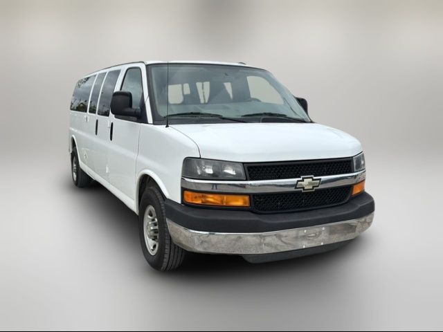 2016 Chevrolet Express LT