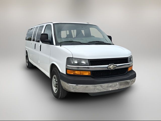 2016 Chevrolet Express LT