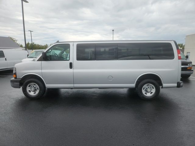 2016 Chevrolet Express LT