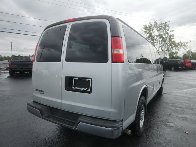 2016 Chevrolet Express LT