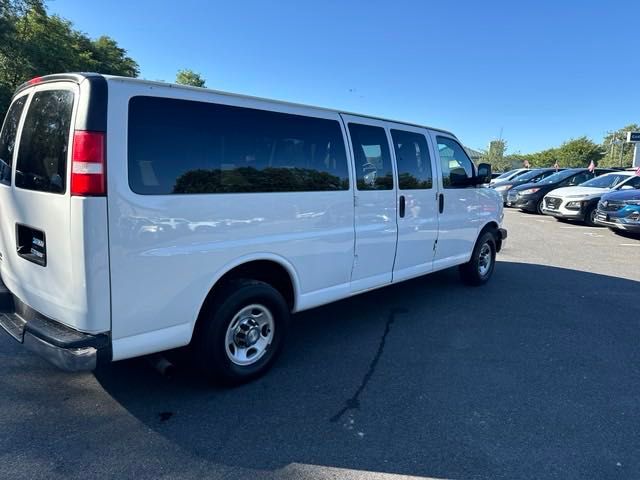 2016 Chevrolet Express LT