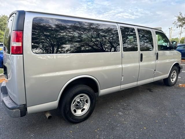 2016 Chevrolet Express LT