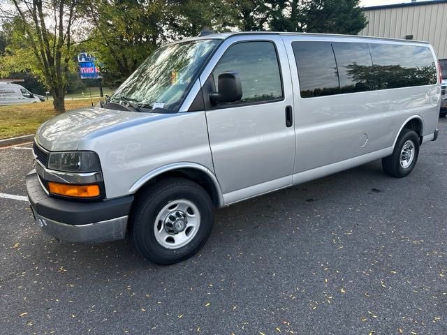 2016 Chevrolet Express LT