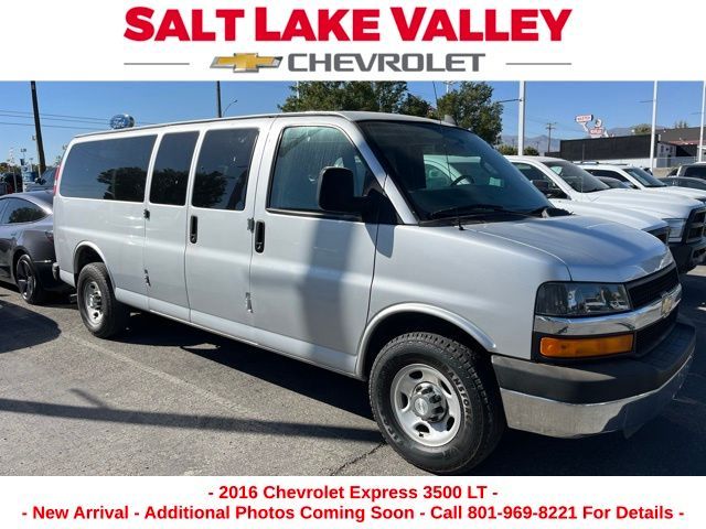 2016 Chevrolet Express LT