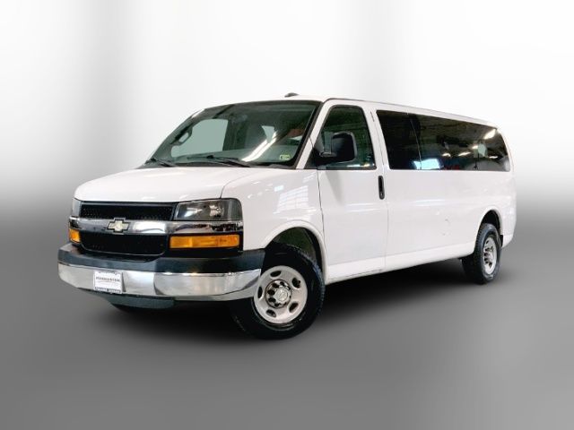 2016 Chevrolet Express LT