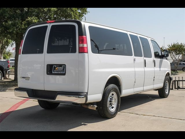 2016 Chevrolet Express LT