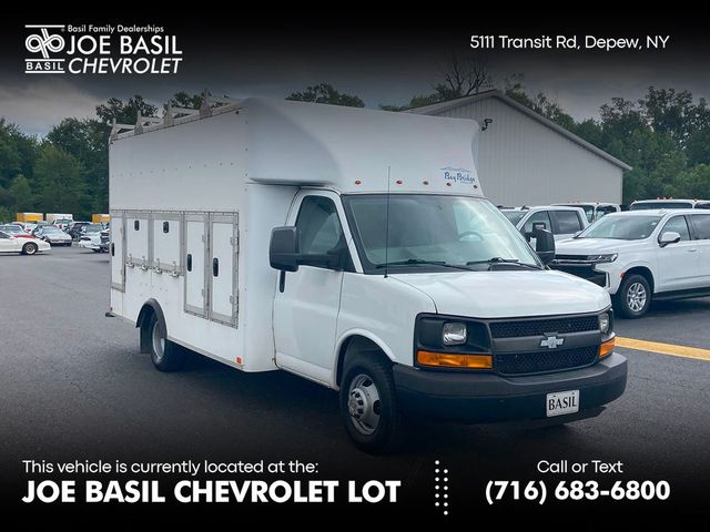 2016 Chevrolet Express Base