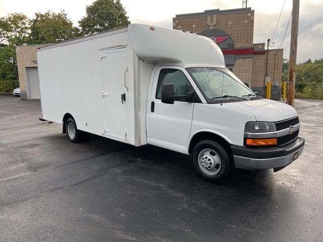 2016 Chevrolet Express Base