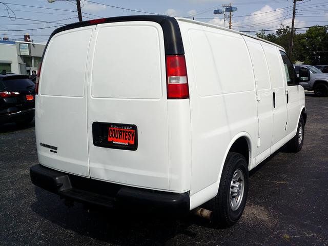 2016 Chevrolet Express Base