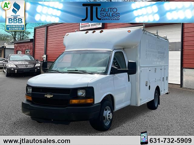 2016 Chevrolet Express Base